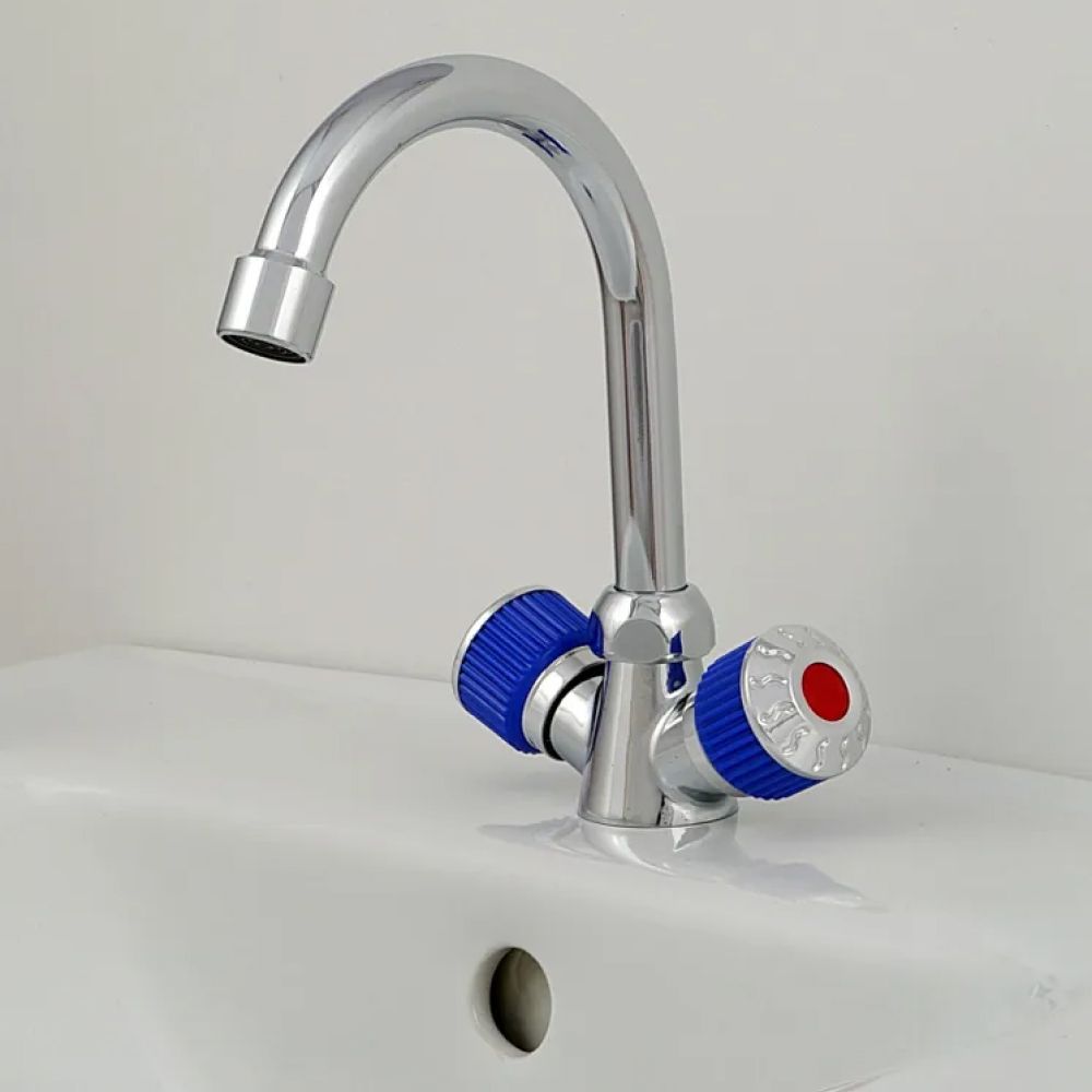 Смеситель для раковины двухручковый  синий с хромом  Potato Эверест B10-356D