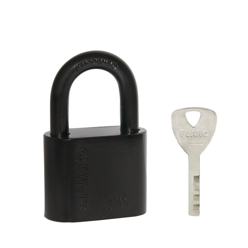 Замок навесной PL-WEATHER-1540 Black 4 fin key ( PL-15-40) диск. /блистер