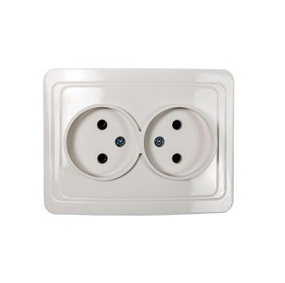 Розетка двойная CLASSICO белая 2102 IN HOME