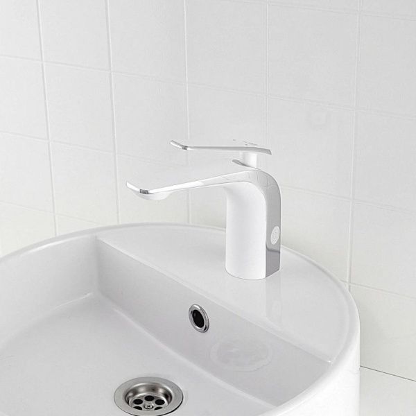 Смеситель для раковины монокомандный белый / хром Potato Diadonna D87-110137W