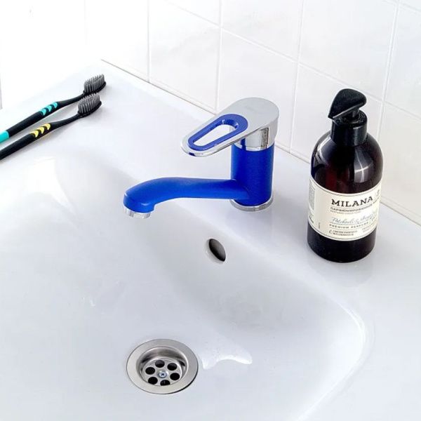 Смеситель для кухни монокомандный  синий с хромом  Potato Эверест B45-274DS