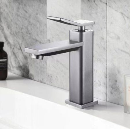 Смеситель для раковины монокомандный  серый графит  Potato Эверест B10-15TL