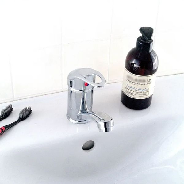 Смеситель для кухни монокомандный хром Potato Эверест B 48-040