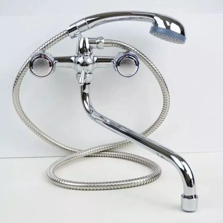 Смеситель для ванны и умывальника двухручковый  хром  Potato Эверест B22-336