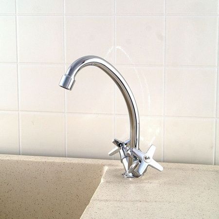 Смеситель для кухни двухручковый  хром  Potato Эверест B49-069