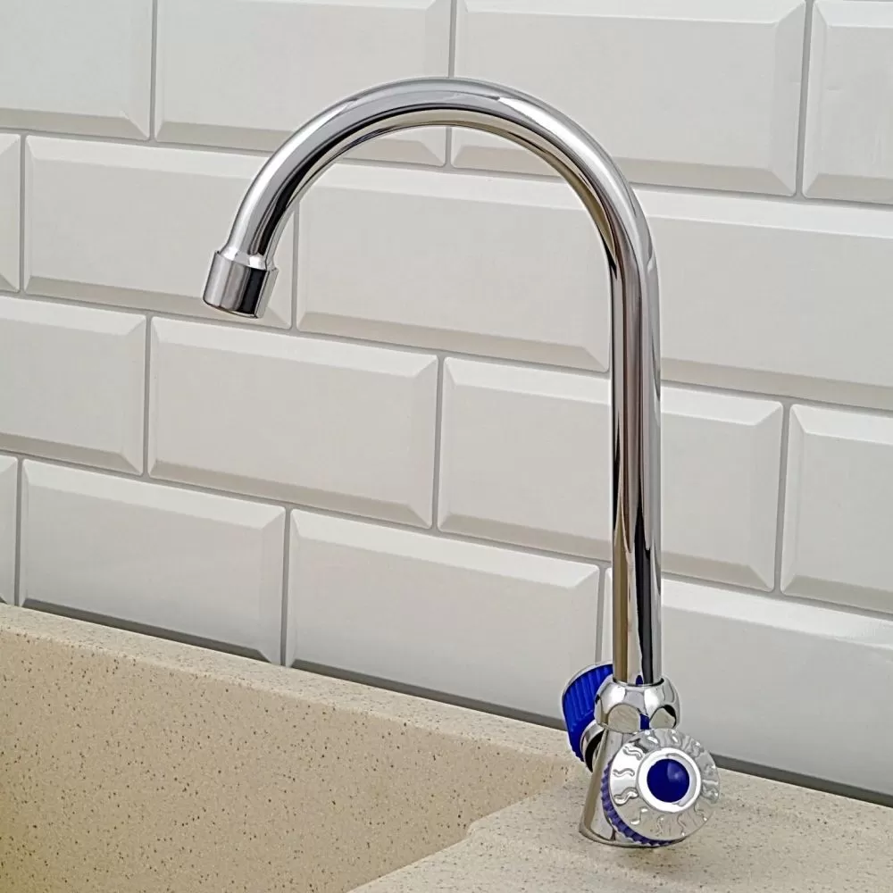 Смеситель для кухни двухручковый  синий с хромом  Potato Эверест B59-356D